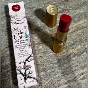 NIB DISCONTINUED Too Faced La Creme Coral Fire color drenched lip cream